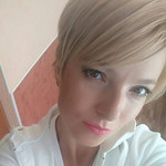 Tania, 40