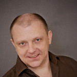 Oleg, 42 (4 , 0 )