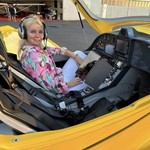 Oxana, 50 (1 , 0 )