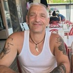 Жорик, 48 (4 фото, 0 видео)